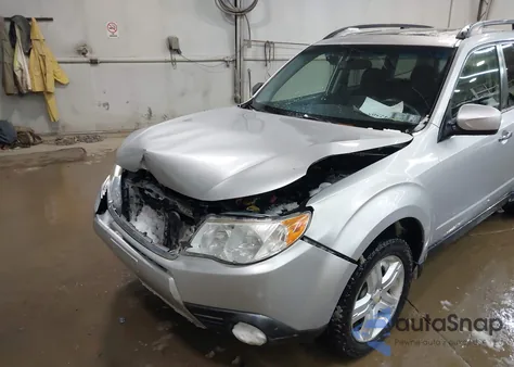 2009 Subaru Forester 2.5X из США, поврежденный, VIN JF2SH63619H742878